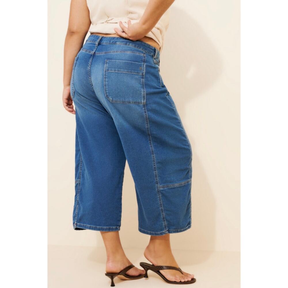 Anthropologie Pilcro Kenna Mid-Rise Heritage Crop Barrel Jeans Medium Wash 16W - Picture 2 of 13